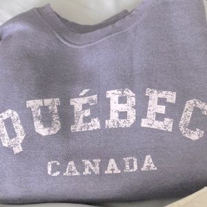 Light Blue Quebec sweatshirt! ⚜️